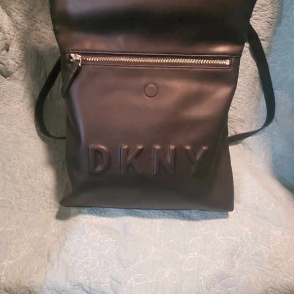 DKNY backpack handbag - Picture 2 of 7